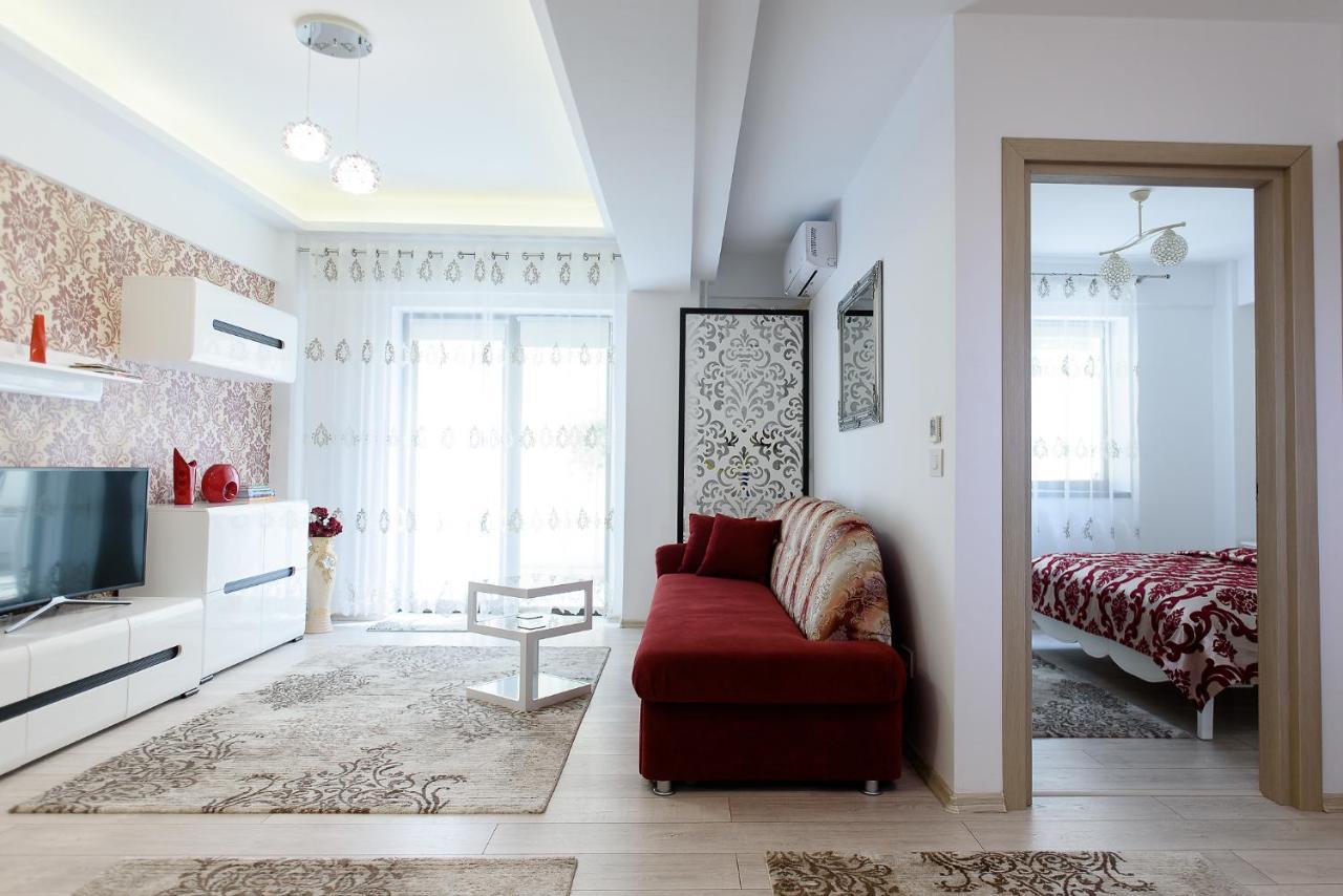 Carla'S Apartment, Airport & Train Station Shuttle ヤシ エクステリア 写真